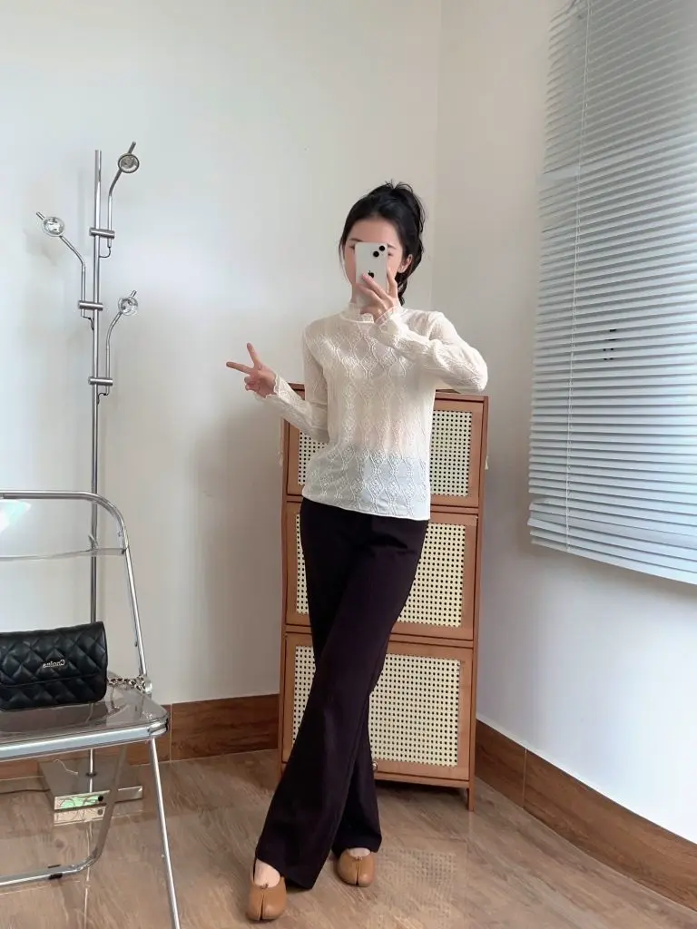 红袖甜美轻熟风毛衣女装蕾丝提花喇叭袖半高领针织衫