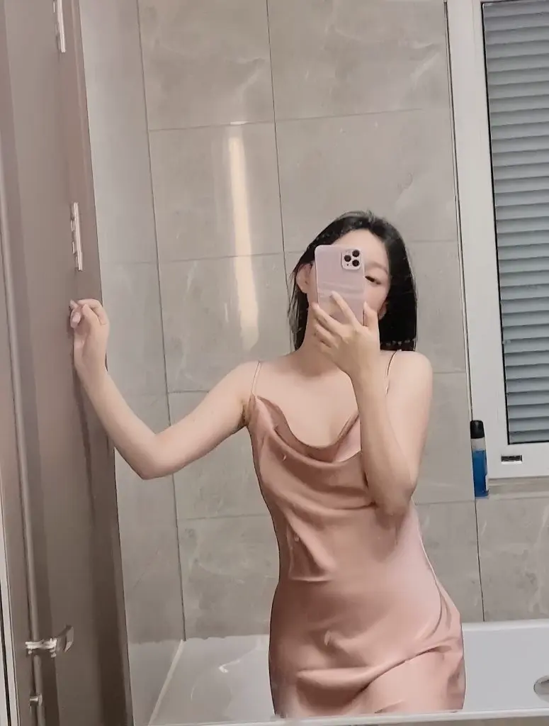 RESISTU 春秋女人味 绸缎性感睡衣夏季睡衣女款吊带睡裙女