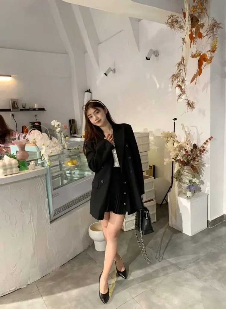 LINGMEICHEN百搭小牛皮鞋配裙子单鞋女不累脚真皮气质黑色高跟鞋