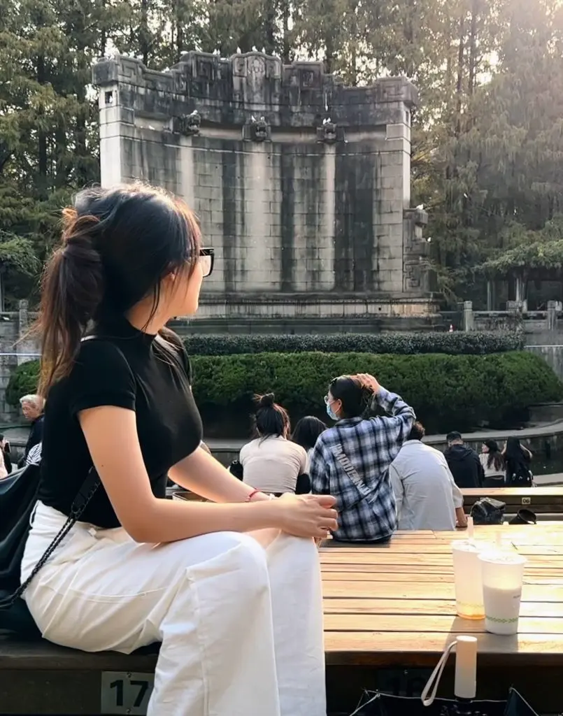 [小菲家]短袖T恤女装夏季ins潮港风纯色半高领打底衫休闲紧身显瘦短款上衣