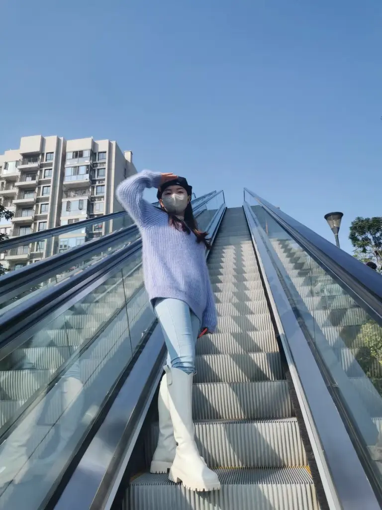 [ZOQO]蜜桃臀牛仔裤女春装高腰弹力紧身显瘦性感提臀铅笔小脚裤