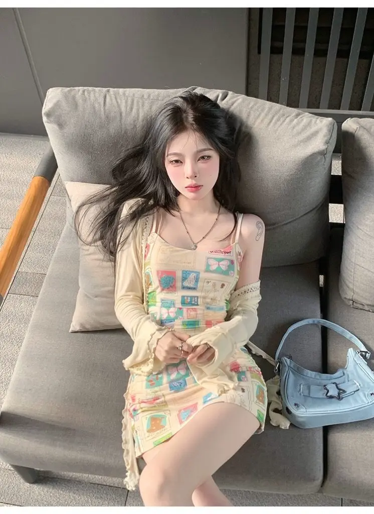 [萧莲]甜辣妹纯欲性感多巴胺网纱印花吊带连衣裙女小个子一字肩包臀短裙