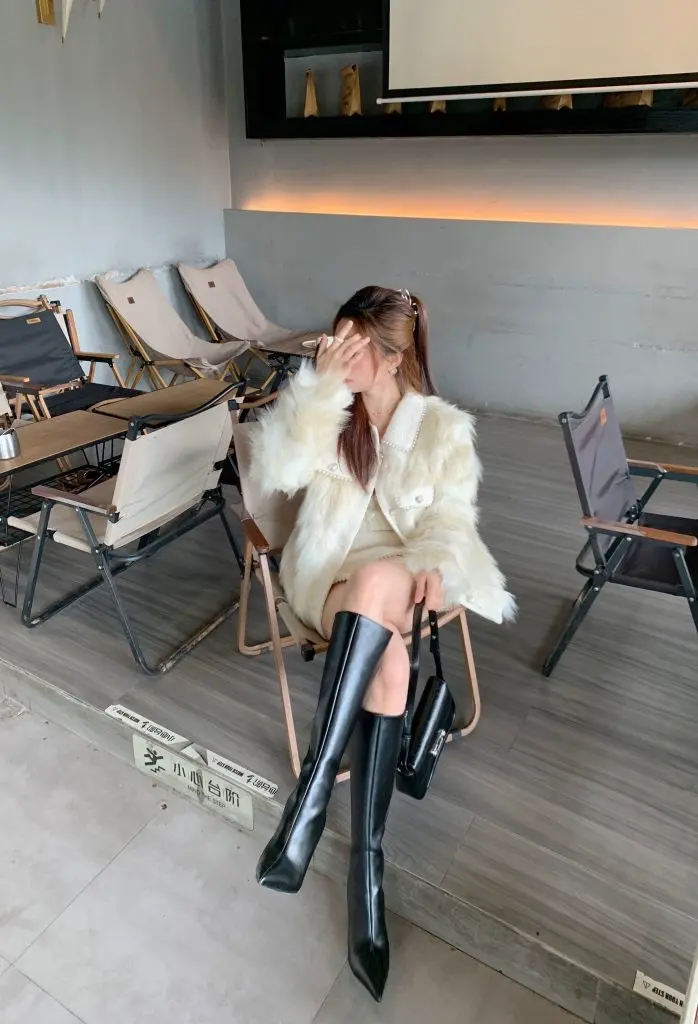 林内娅 高跟靴子细跟黑色长筒靴秋冬尖头高筒靴女款