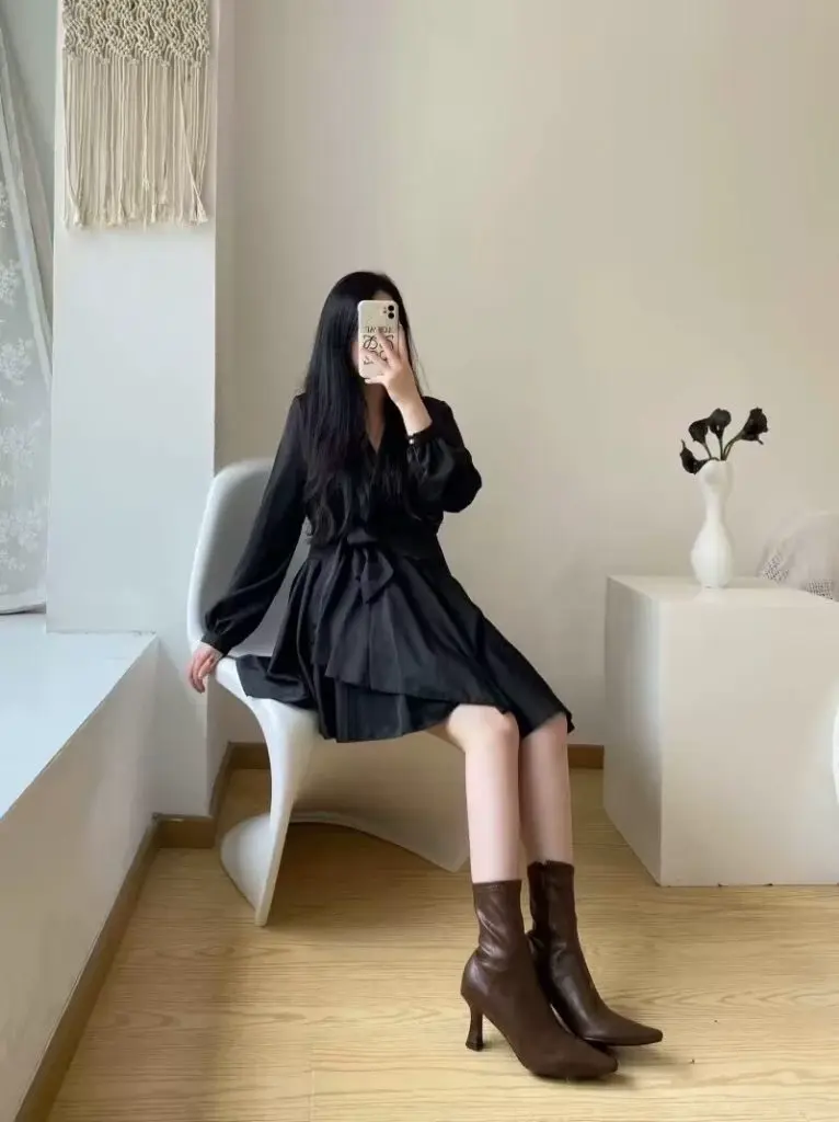 依囡 白色短靴女秋冬季加绒加厚东北大棉鞋羊毛高跟鞋细跟真皮法式靴子