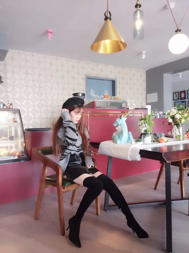 安莉薇尔 弹力靴过膝长靴女高跟细跟瘦瘦靴高靴子袜靴尖头真皮