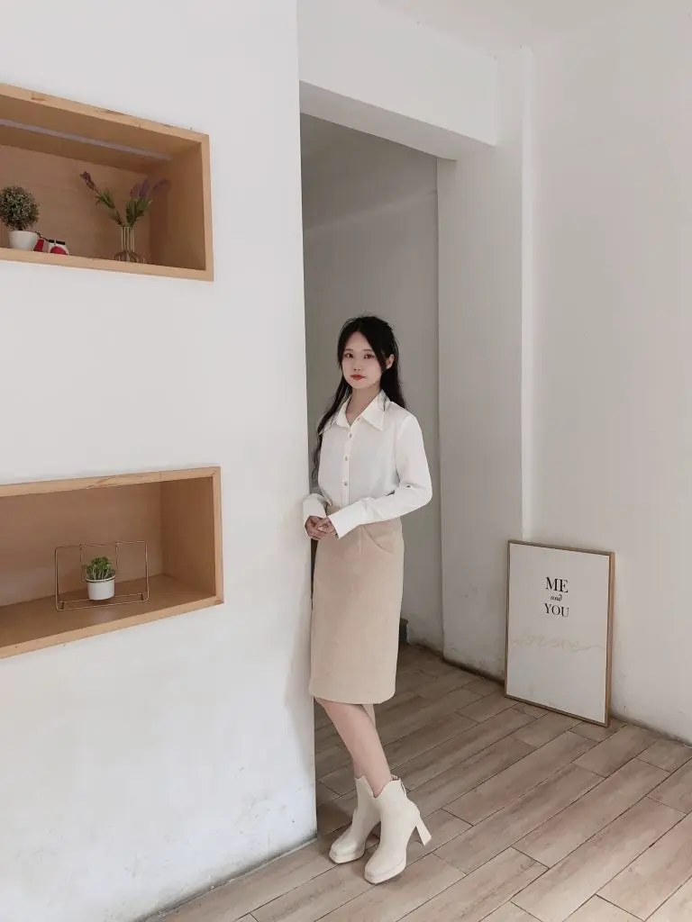 [陈小毒]瘦瘦马丁靴炸街小短靴粗跟高跟厚底防水台加绒秋冬切尔西靴女