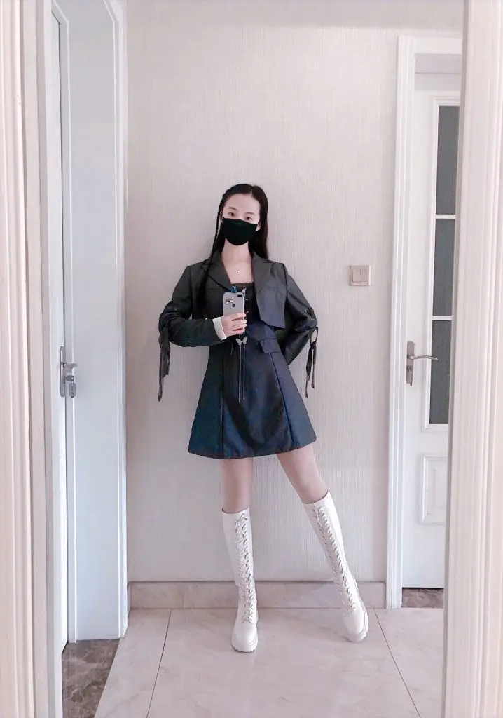 [达芙妮Daphne]白色长筒靴子女秋冬骑士靴长靴女高筒靴鞋子女