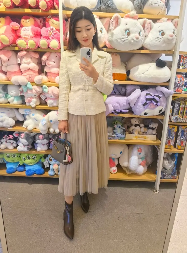 [Superqueen]奶茶色尖头真皮短靴女 粗跟中跟瘦瘦靴弹力袜子靴