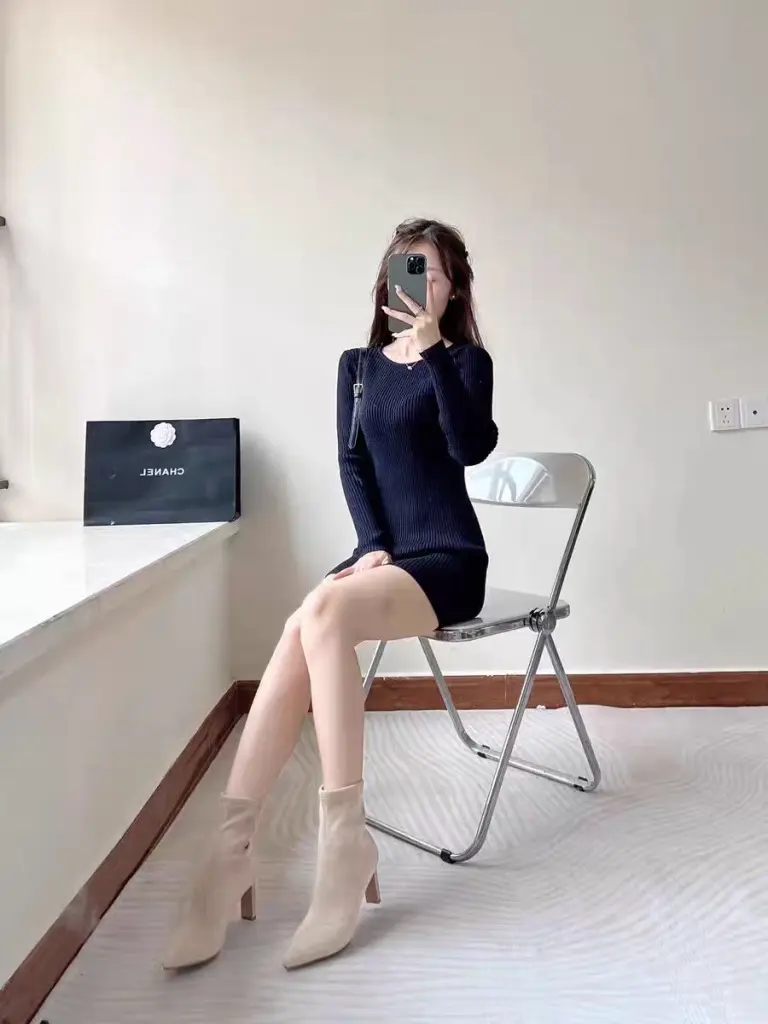 SOJIOXI索娇希 尖头高跟短靴女秋冬黑色绒面袜靴裸靴弹力瘦瘦靴