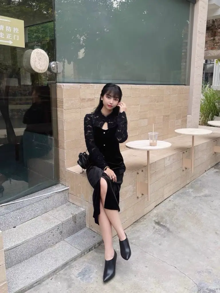 [依囡]深口单鞋女细跟秋冬季包脚法式软羊皮米白色尖头高跟鞋韩系小踝靴