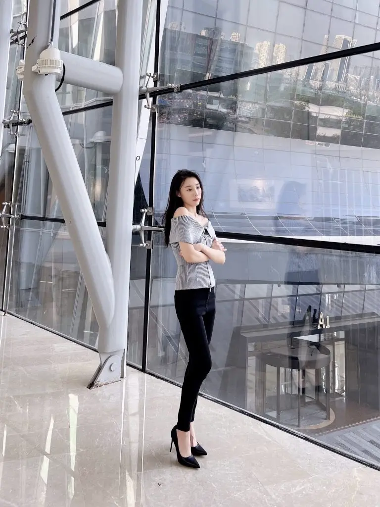 [百恋女鞋]黑色高跟鞋女细跟真皮性感百搭尖头裸色工作鞋职业单鞋