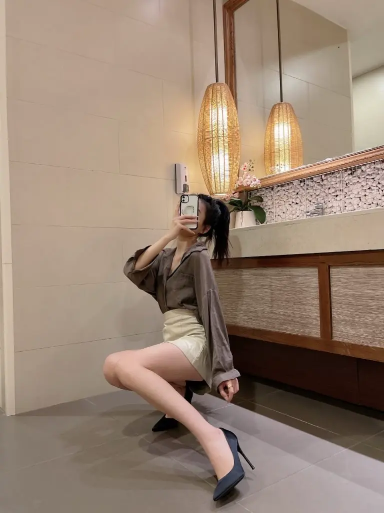 [尚迪姿]黑色高跟鞋女春秋细跟尖头绸缎职业礼仪鞋网红法式单鞋