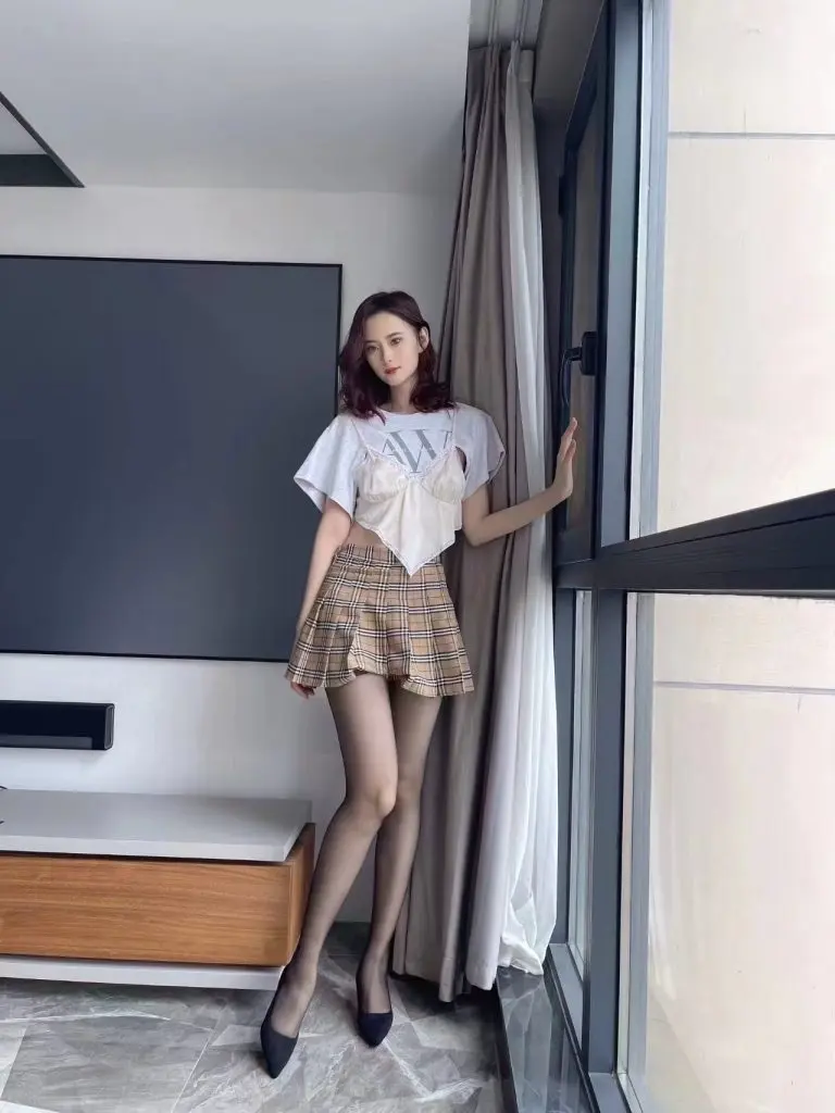 [爱语儿]正装软皮高跟鞋细跟尖头职业红色法式真皮不累脚工作浅口小码单鞋