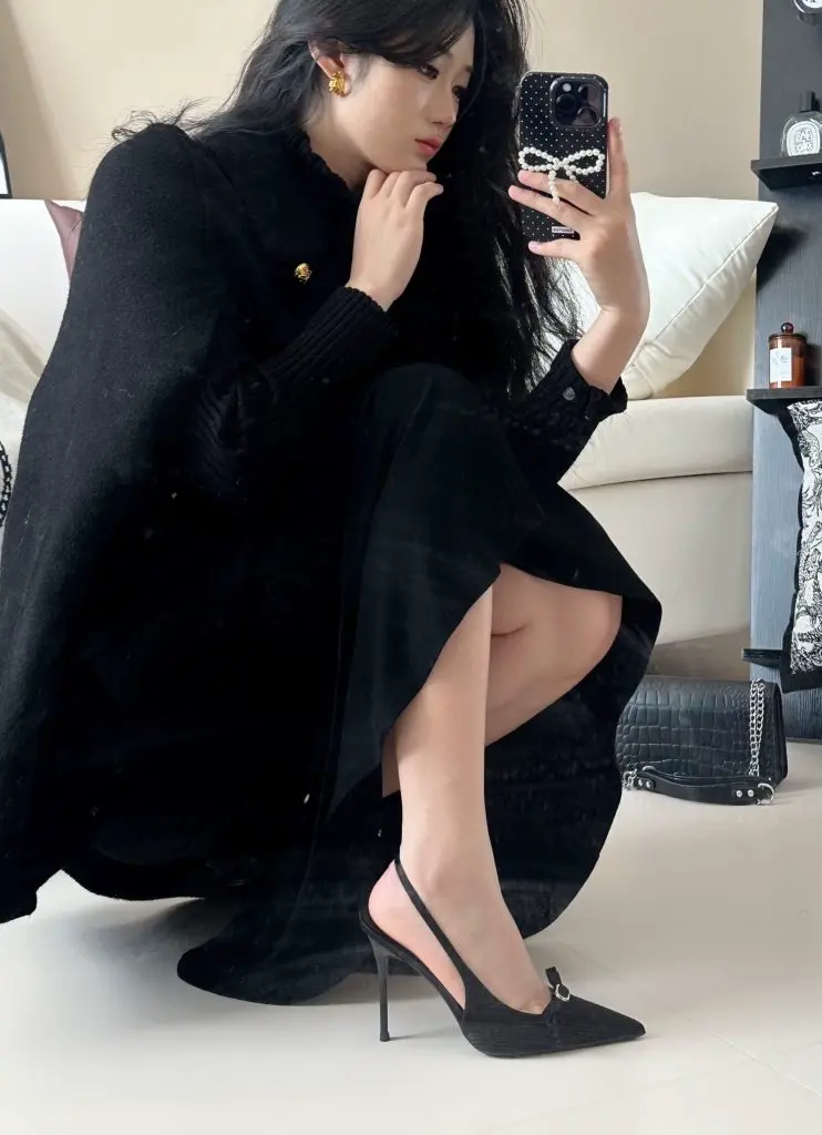 [yoyiyico/杨亿亿]包头凉鞋女春季高跟鞋女细跟尖头蝴蝶结后空法式气