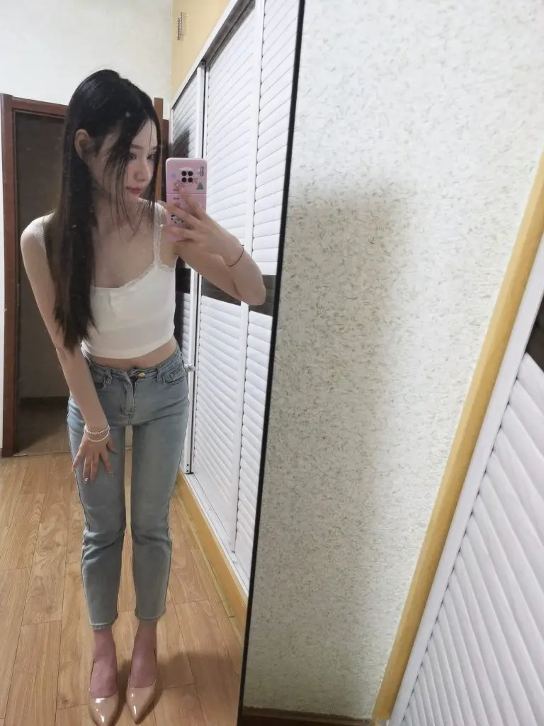 [不凡女鞋]高跟鞋女法式小众设计感裸色尖头细跟不累脚职业单鞋女