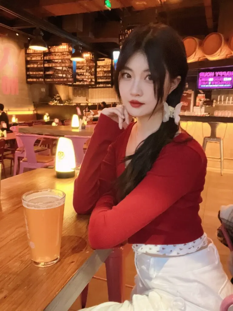 [NIMO WANG]碎花连衣裙女夏季裙子两件套裙装chic甜辣妹V领吊带裙