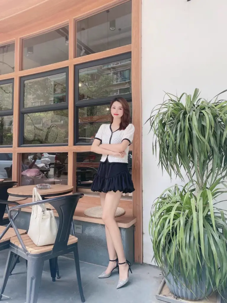 [一代佳人]女鞋包头凉鞋女细跟镂空一字带细跟尖头高跟鞋女