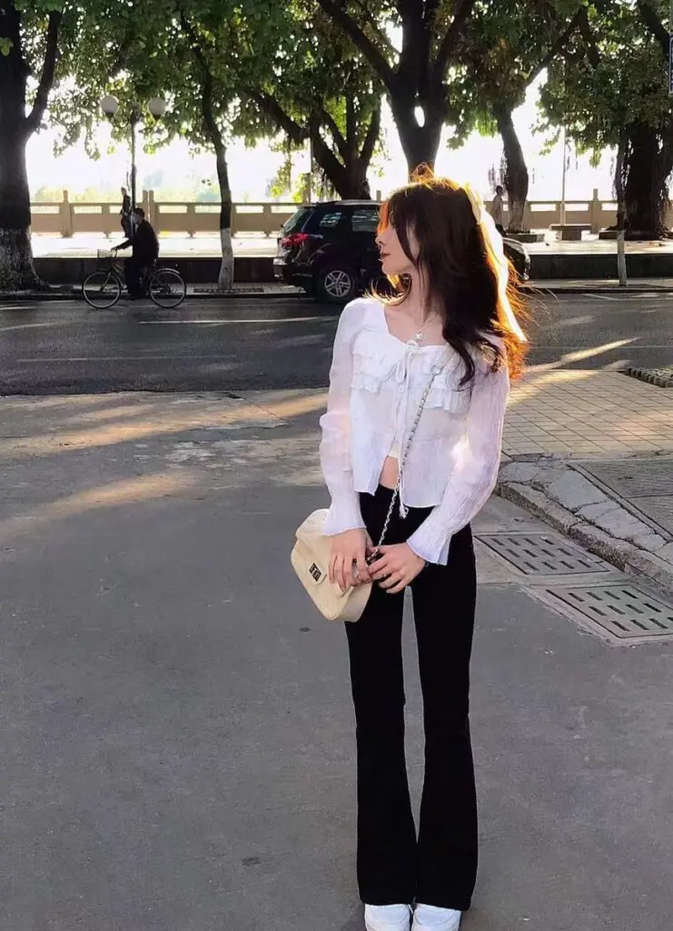 [Teilwenl/缇吻]黑色高腰喇叭裤女春秋加绒弹力修身马蹄裤加长拖地微喇裤