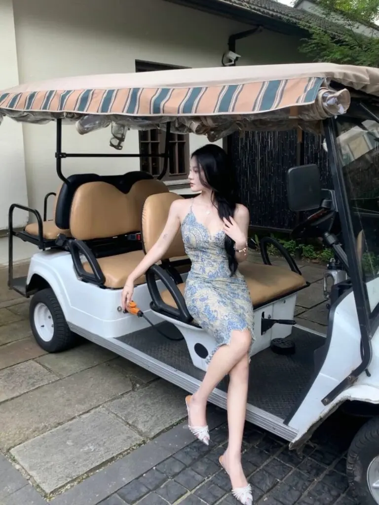 [仙雅馨]法式名媛修身包臀吊带裙中长款气质显身材漂亮精致蕾丝连衣裙夏季