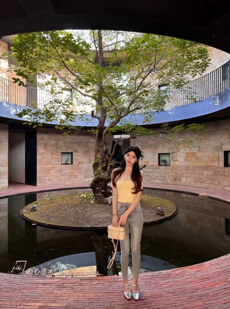 [Chill巧儿]春梨花雪 重工蕾丝韩系纯欲黄色修身显瘦短款一字肩上衣