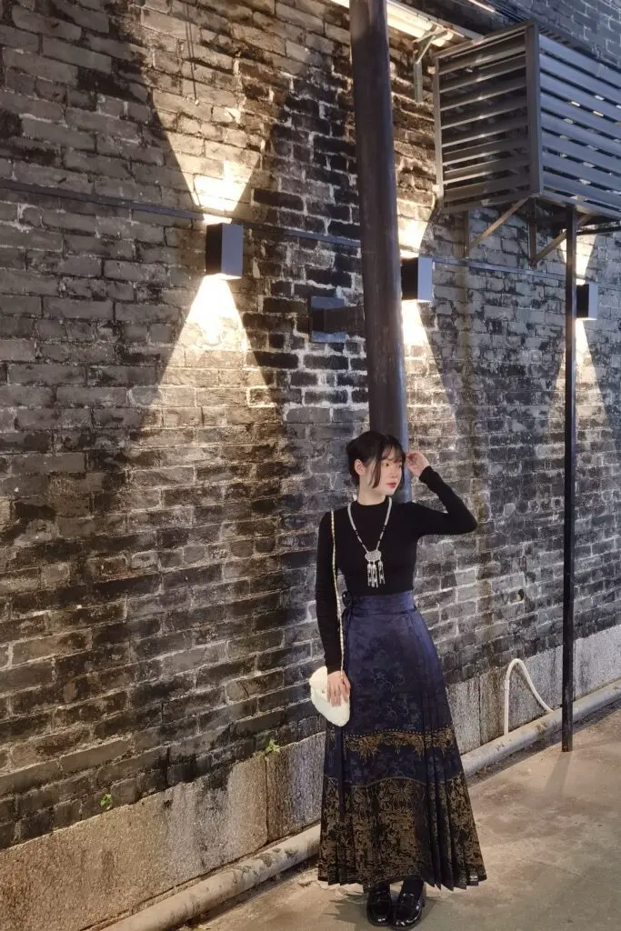 [醉雨朵]【鹿神】原创螺钿马面裙套装日常明制汉服女春夏