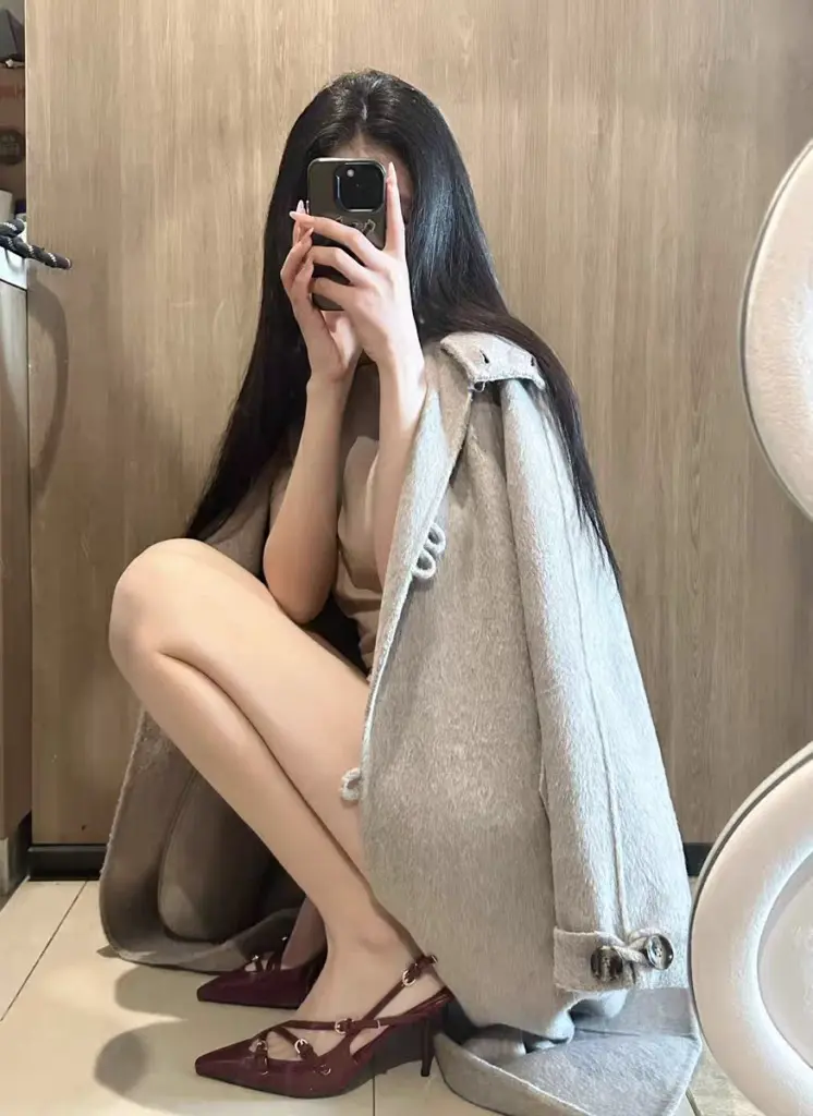 [多美姿时尚女鞋]尖头高跟鞋女细跟夏季法式miu气质名媛包头后空一字扣带凉鞋