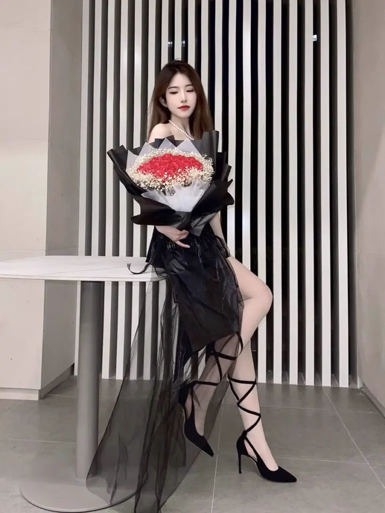 [席妍]法式晚礼服不累脚黑色高跟鞋尖头软底交叉绑带性感气质单鞋女