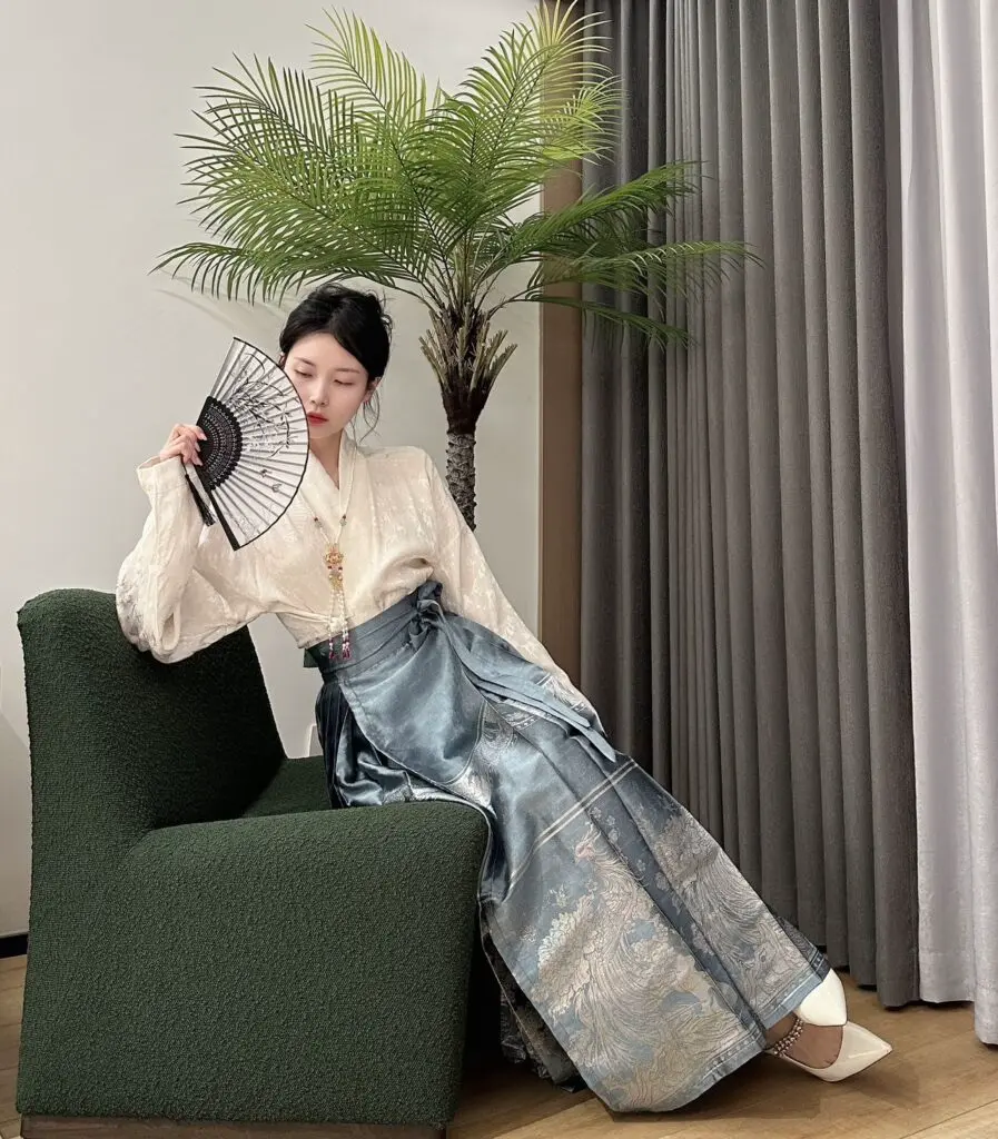 [织明绣]碎昆山 通勤汉服马面裙套装古风新中式伴娘礼服