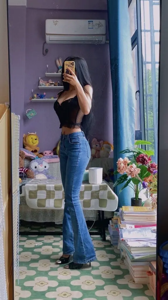 [澄澈]性感内衣女聚拢小胸法式纯欲风薄款蕾丝文胸内裤套装