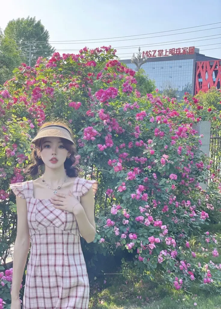 [COTRE]玫瑰豆沙 艺术质感鱼尾格纹不规则下摆吊带连衣裙