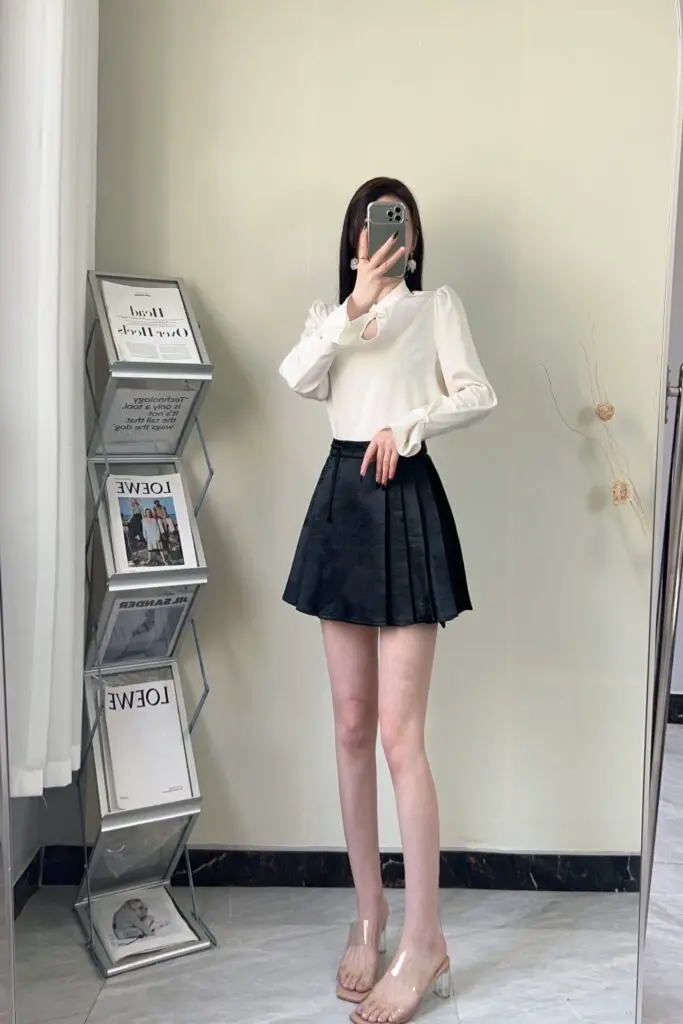 [DPLAY]黑色新中式短款马面裙复古收腰国风半身裙百褶裙女