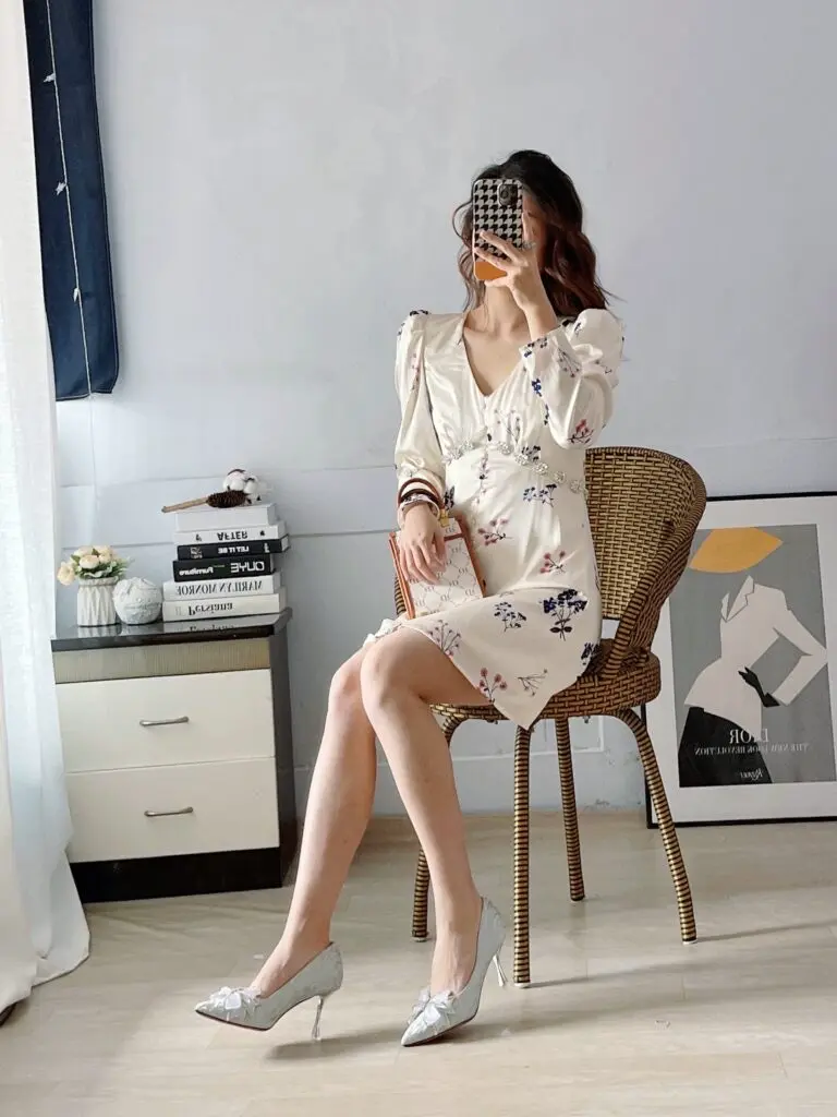 苡芯家 水晶银色蝴蝶结高跟鞋女细跟仙女风伴娘金色法式婚鞋秀禾婚纱两穿