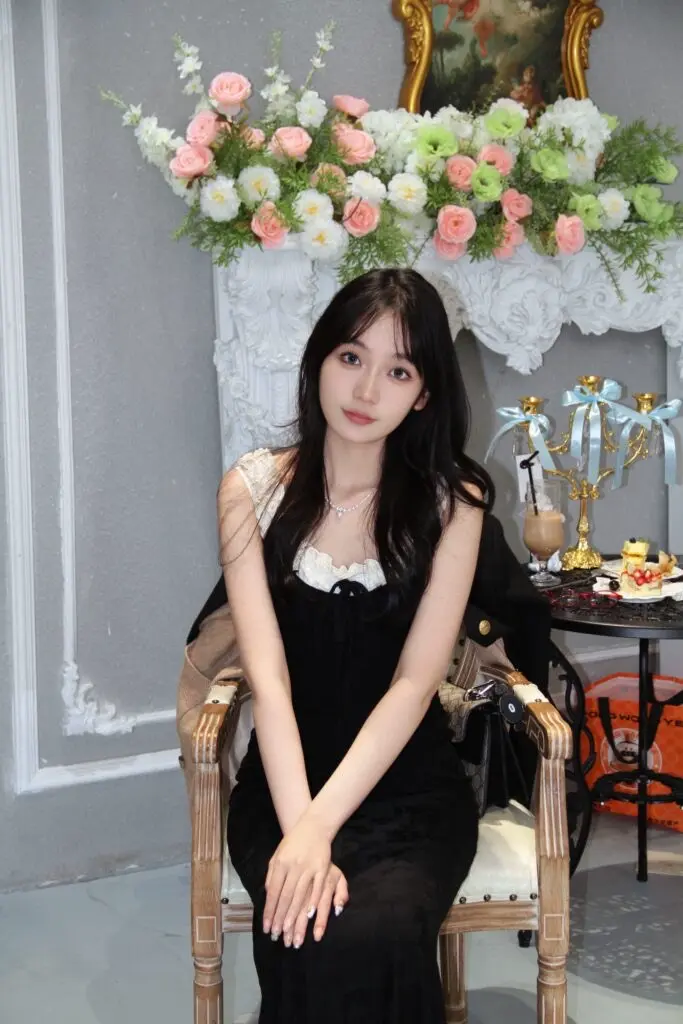 Norain不下雨 黑色新中式浮雕定制连衣裙女夏新款气质高级感裙子