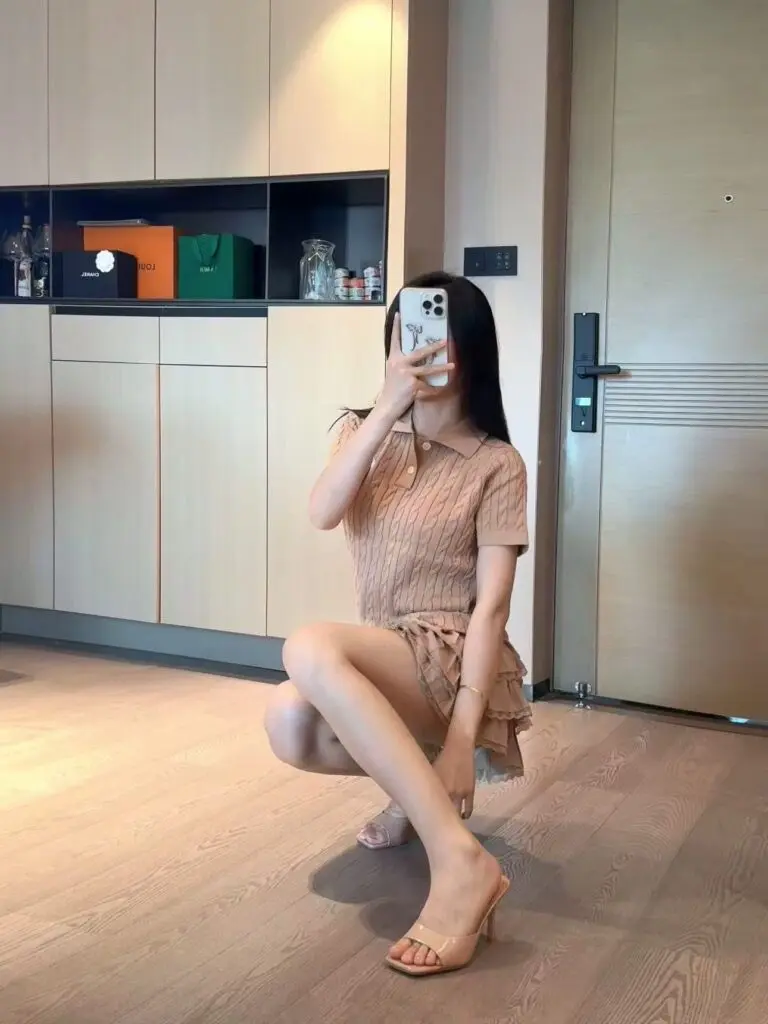 OMG小众款 显白显腿长！ ！裸色高跟鞋女细跟方头凉拖鞋女