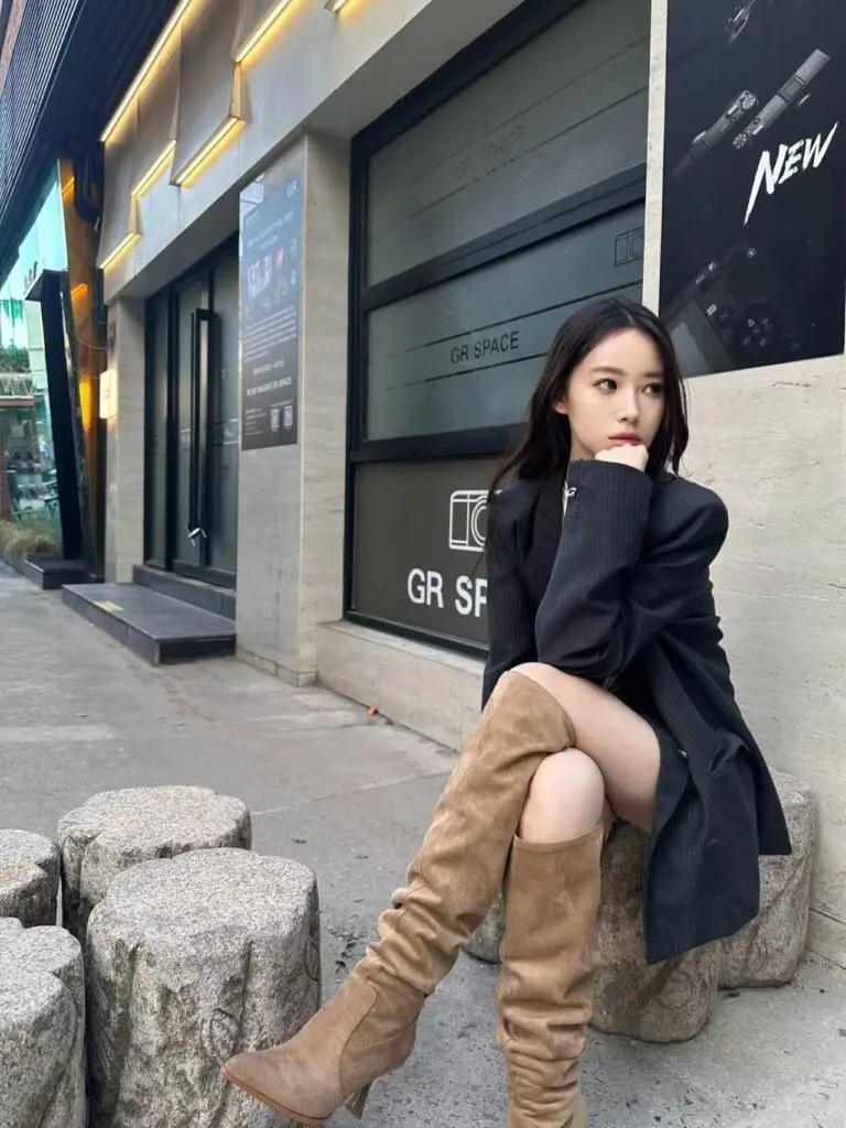 辣妹风~！性感尖头细跟宽松堆堆靴过膝靴显瘦高跟长筒靴女