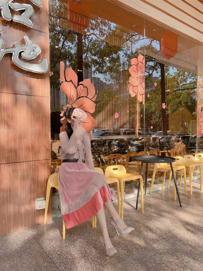 法式银色高跟鞋女细跟尖头女鞋不累脚单鞋气质新娘婚庆鞋