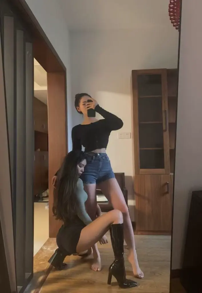 肯豆同款靴子女高跟漆皮长筒靴方头不过膝显瘦骑士靴