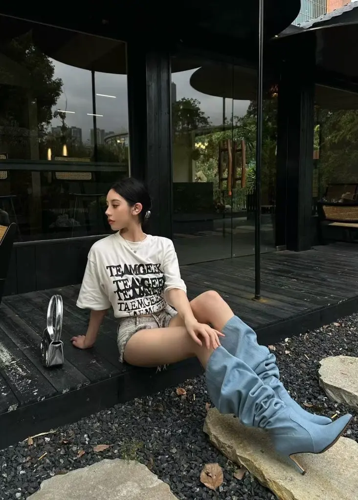 宽筒大筒围牛仔堆堆靴子女尖头高跟长靴细跟高筒靴