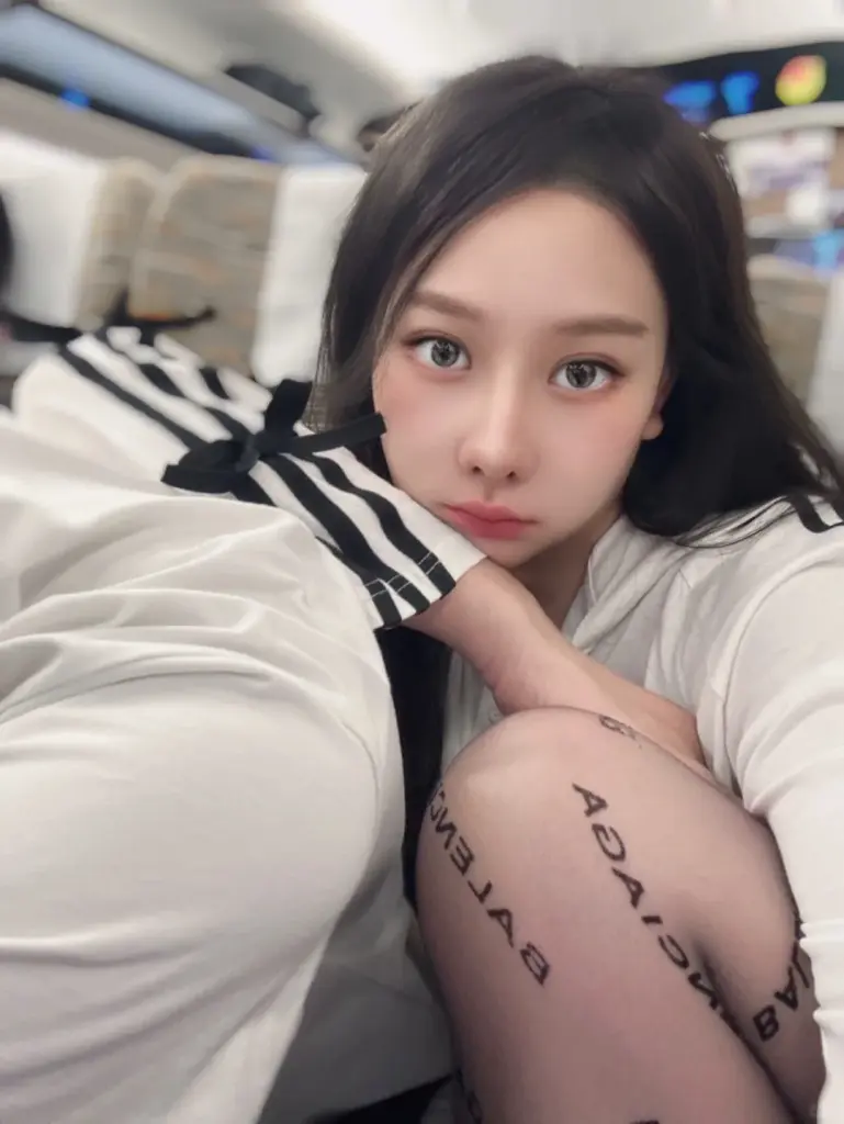 黑丝袜女性感字母夏季薄款波点防勾丝光腿神器春秋黑色渔网连裤袜