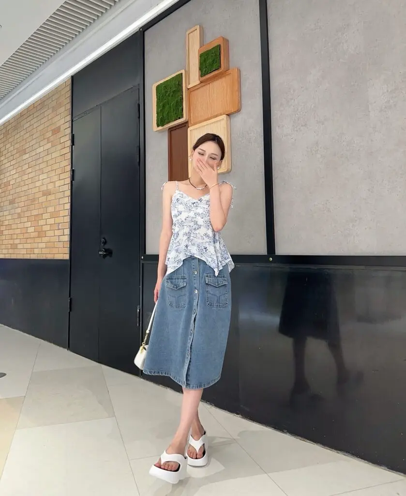 9.0CM增高跟厚底人字拖女款夏外穿防滑沙滩鞋时尚网红夹脚凉拖鞋