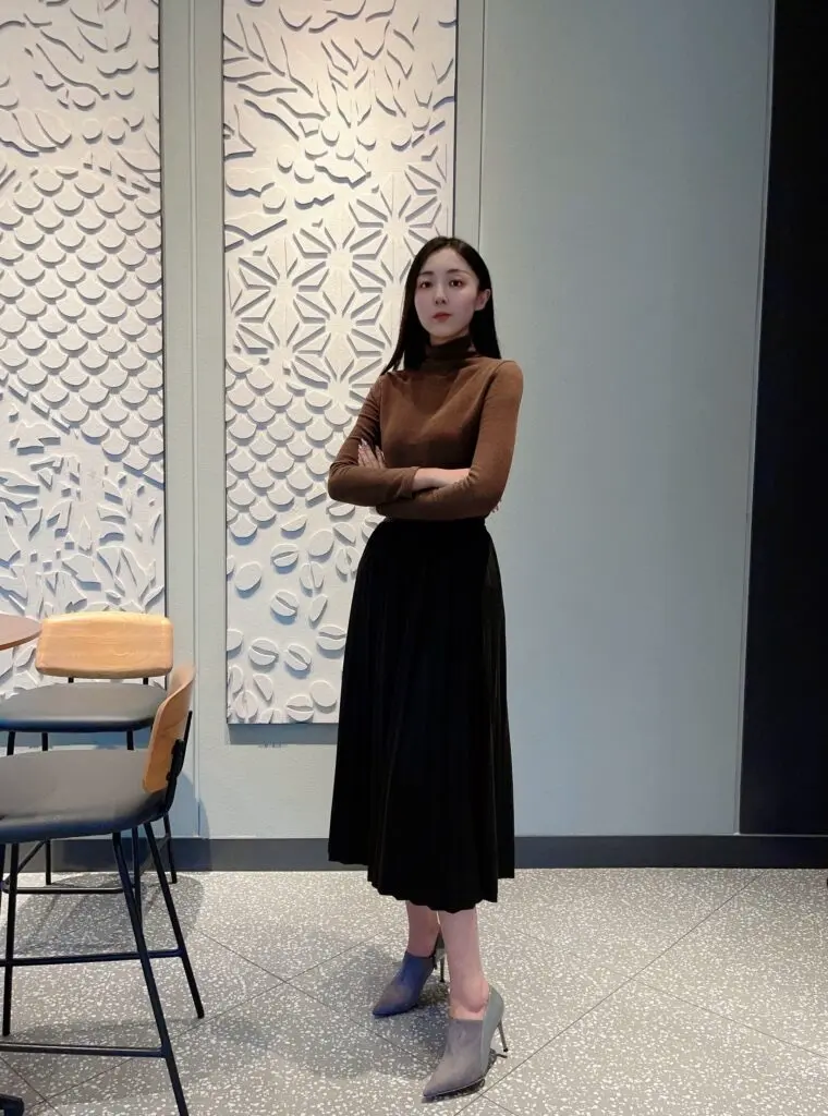 时尚英伦风软皮灰色绒面深口单鞋尖头细跟高跟鞋子女