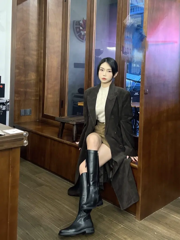 百丽复古高长靴骑士靴女靴真皮显瘦长筒靴子3NF73DG4