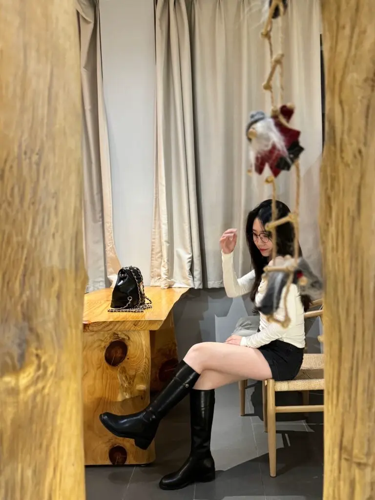 ins花落谁家！巨显瘦~真皮靴子女长筒靴中跟不过膝骑士靴