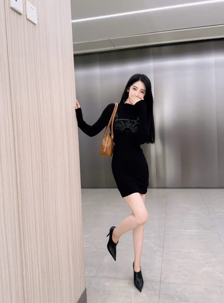 尖头细跟高跟鞋女深口单鞋小短靴瘦瘦靴子小个子