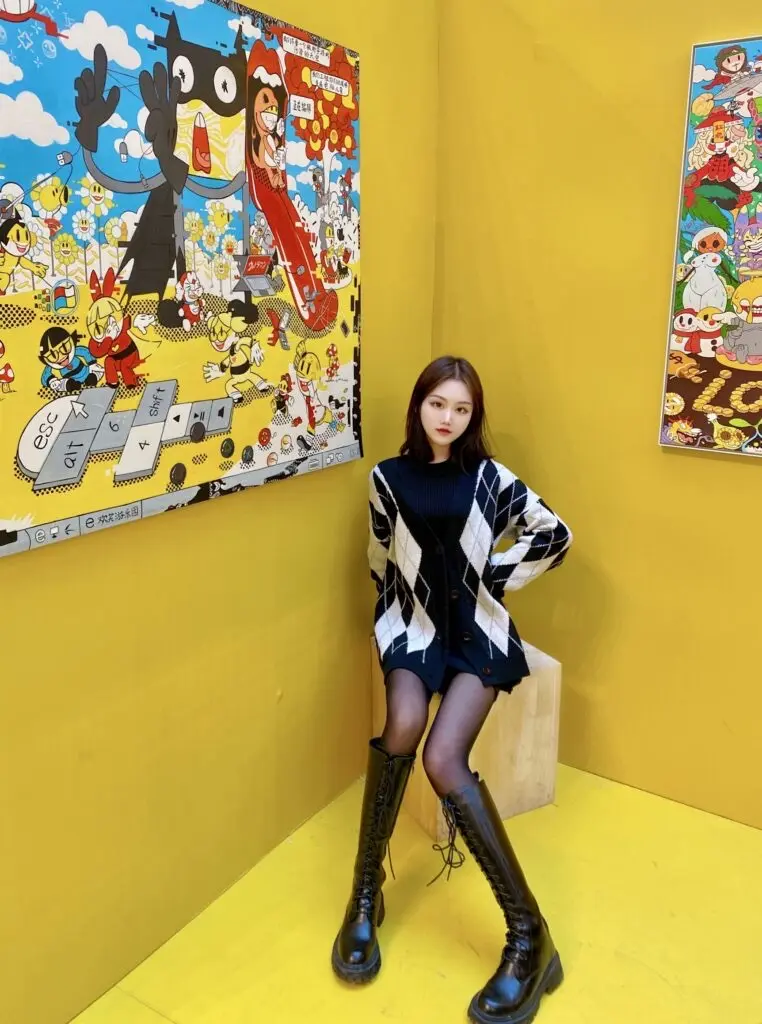 马丁靴女内增高不过膝长筒靴厚底显瘦气质高筒靴子