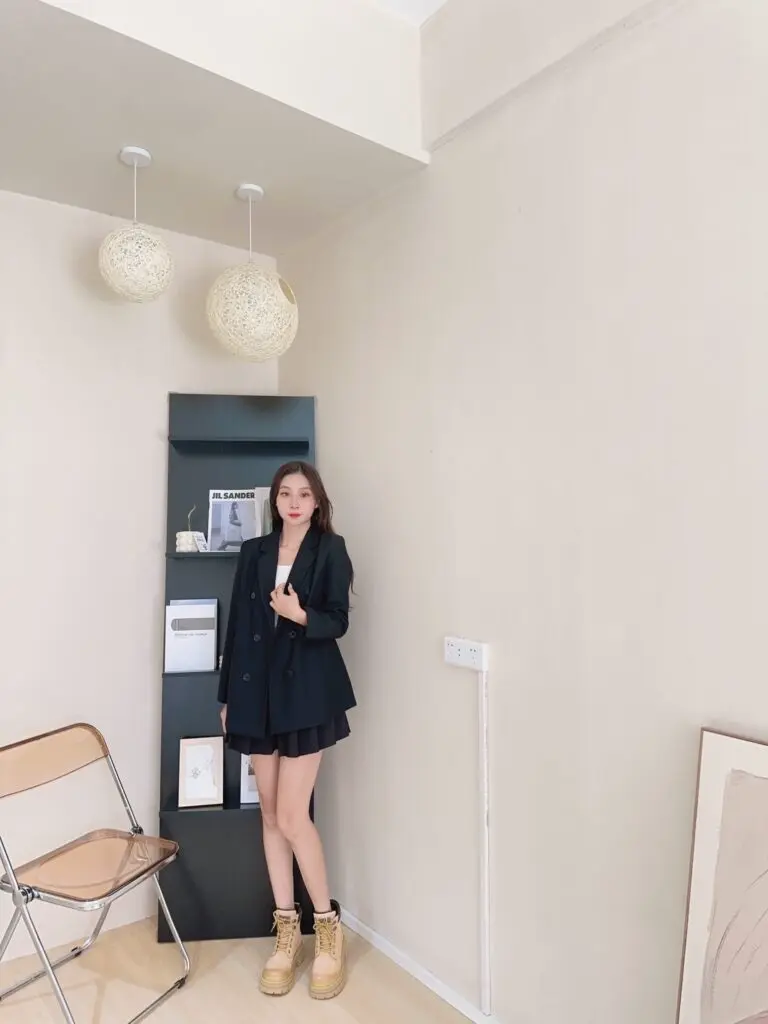 骆驼马丁靴女鞋户外英伦大黄靴女款厚底短靴工装靴子