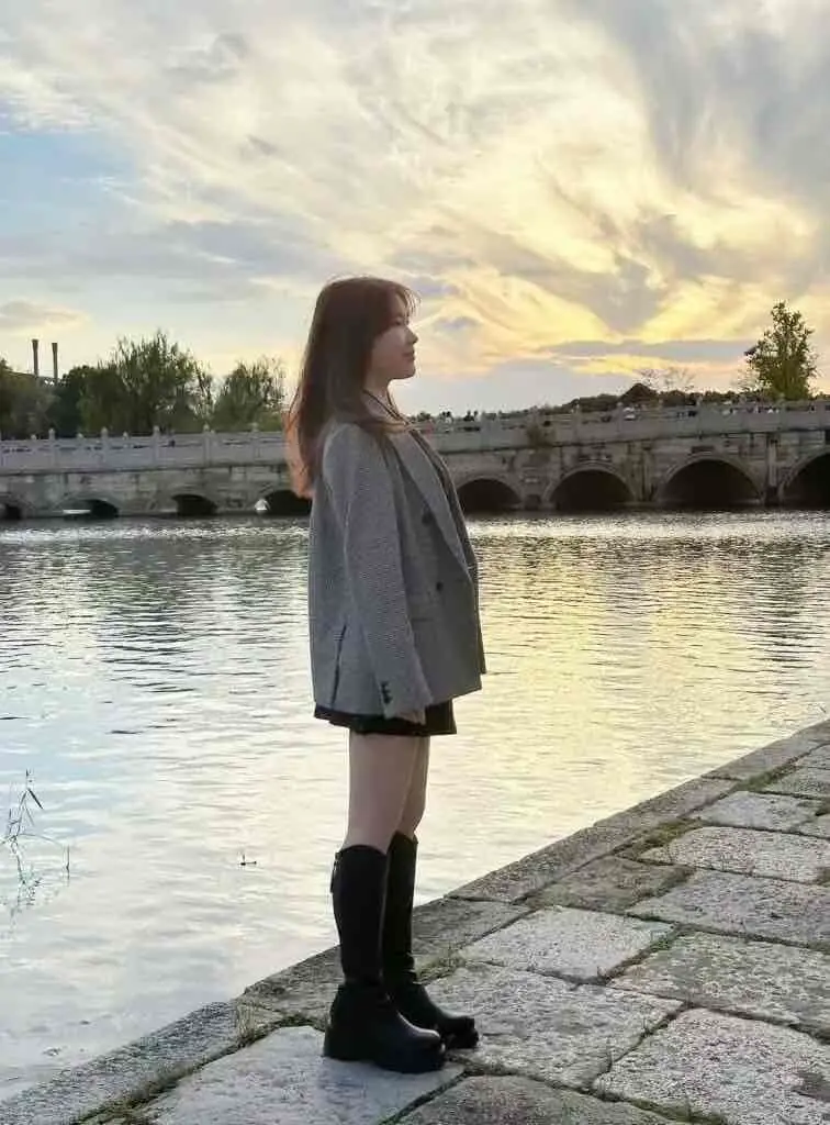 [爱棉麻初履]长筒靴女V口粗跟不过膝高筒厚底小个增高骑士靴