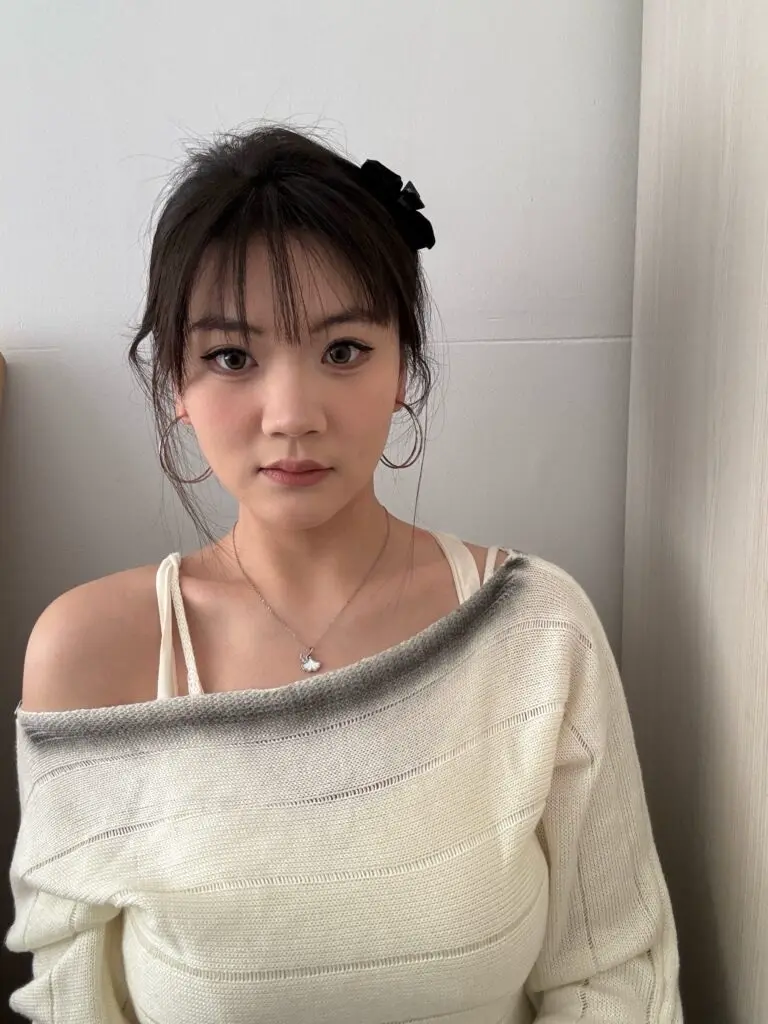 [WB 韩国饰品店]黑色丝绒蝴蝶结刘海抓王心凌同款发夹公主头抓夹少女气质侧边夹