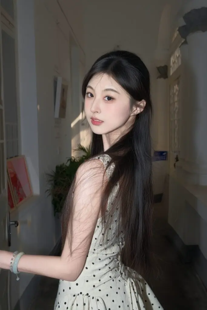 [JM WITH U]天边实拍 虞书欣Jennie同款立体植绒波点吊带连衣裙