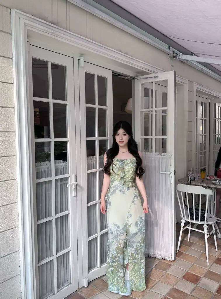 [dodc]绿色茶歇法式碎花连衣裙女不规则开叉海边度假裙